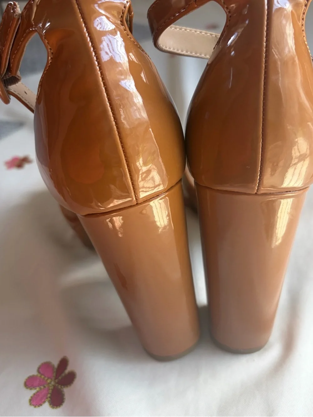 Sun + Stone Women's Caramel Patent Platform Block Heels